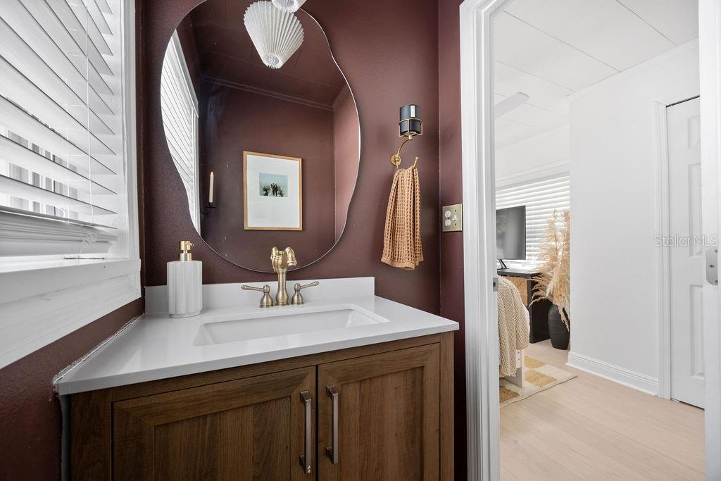 Image 33 of 40 For 305 Niblick Way