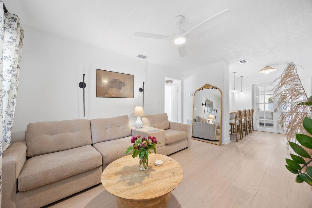 Image 5 of 40 For 305 Niblick Way