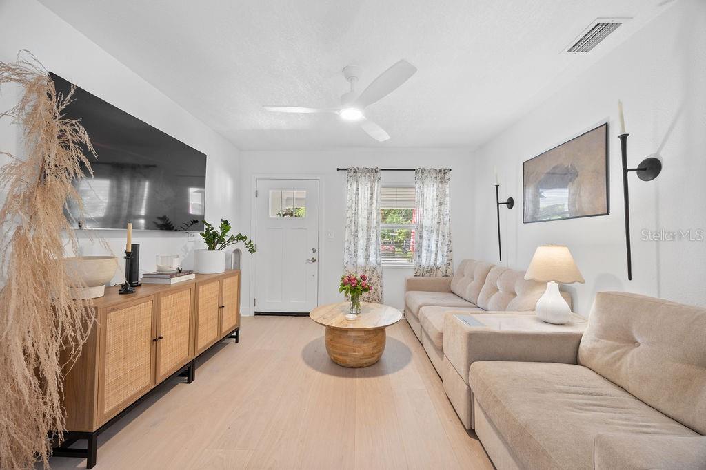 Image 6 of 40 For 305 Niblick Way