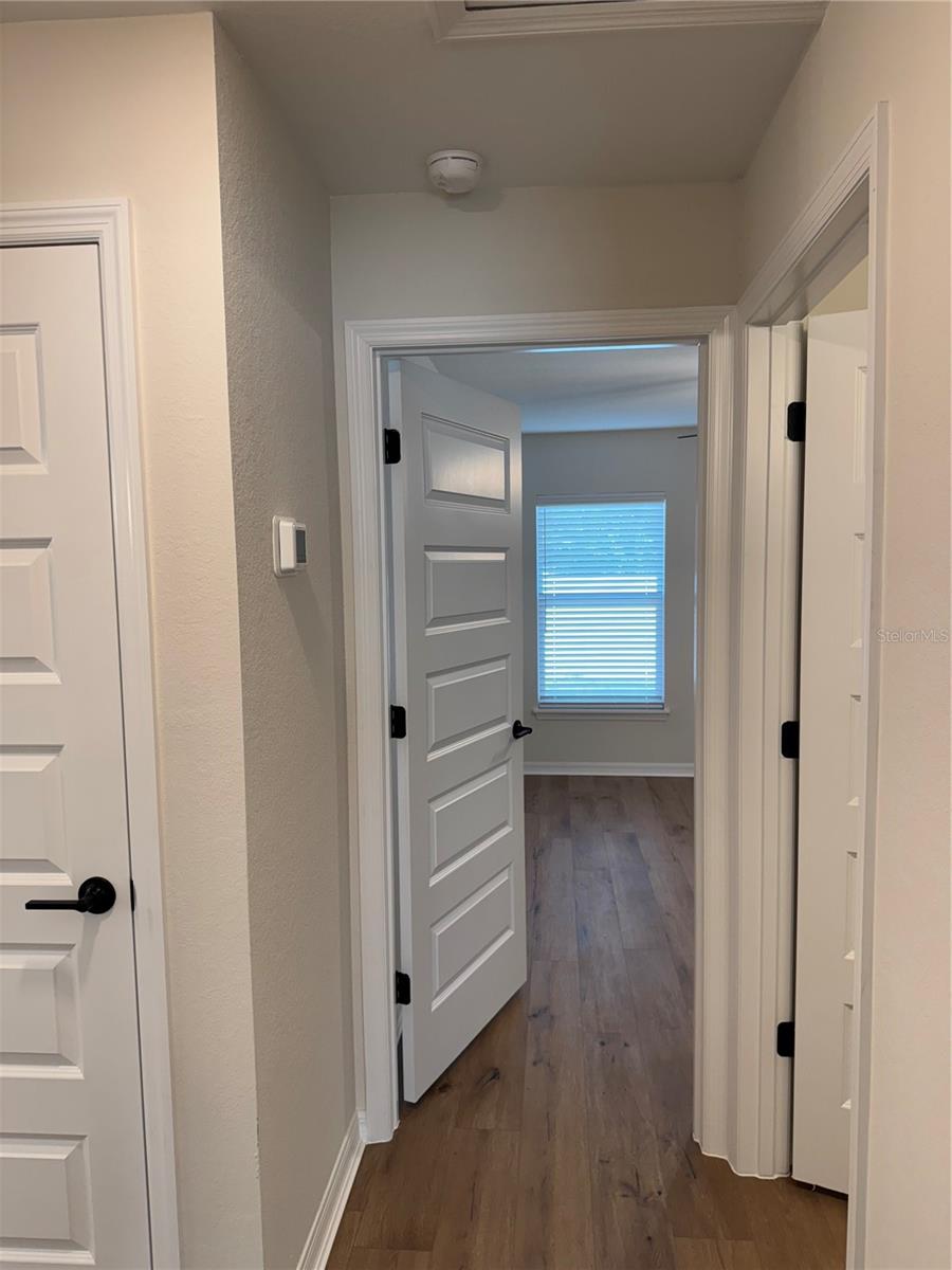 Image 18 of 27 For 765 7th Avenue