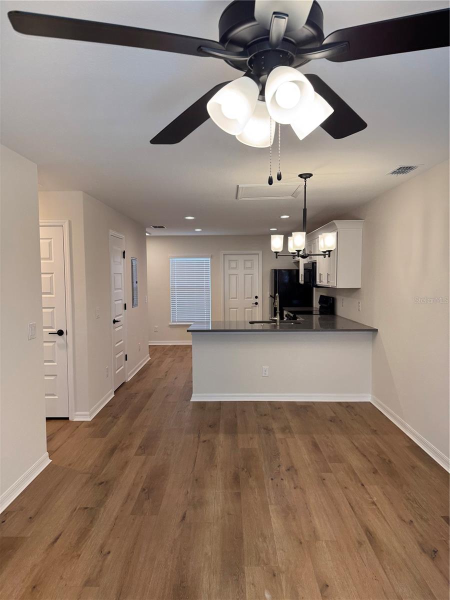 Image 4 of 30 For 763 7th Avenue