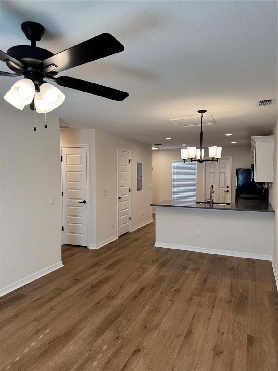 Image 9 of 30 For 763 7th Avenue