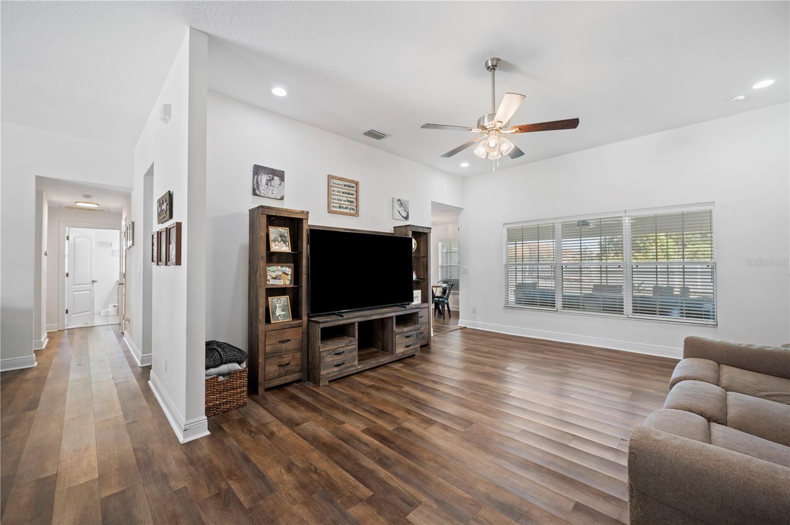 Image 10 of 48 For 2949 Blackwater Creek Drive