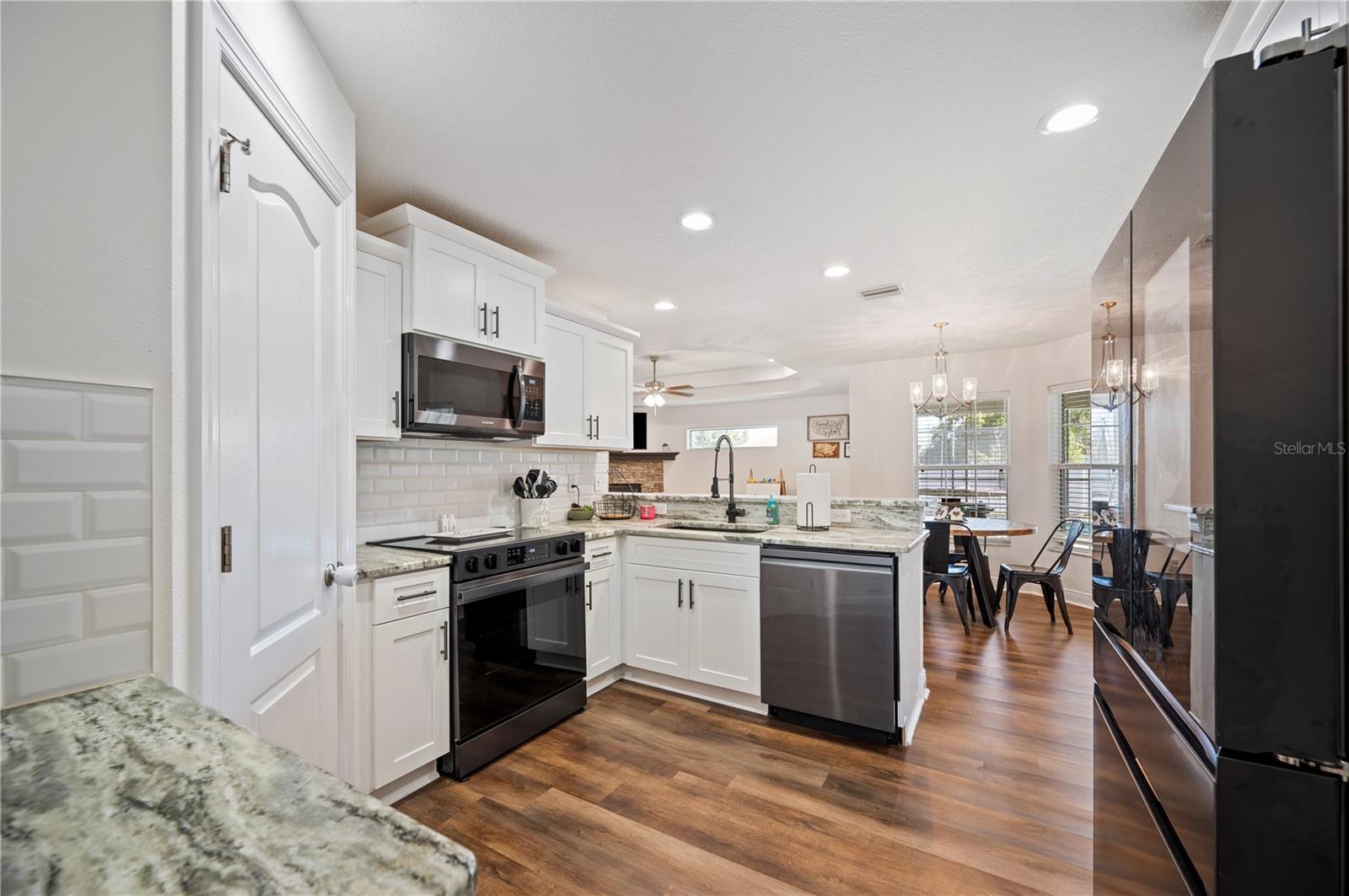 Image 15 of 48 For 2949 Blackwater Creek Drive