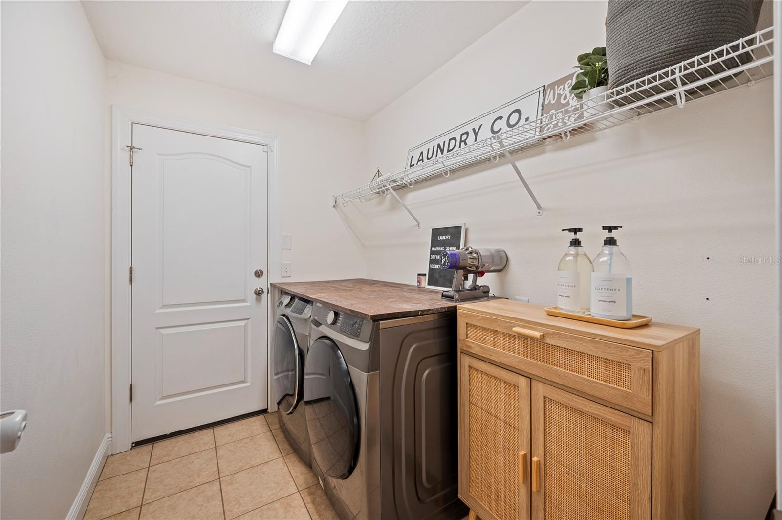 Image 39 of 48 For 2949 Blackwater Creek Drive