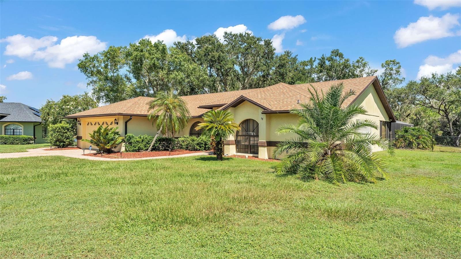 Image 14 of 63 For 1680 Varner Court
