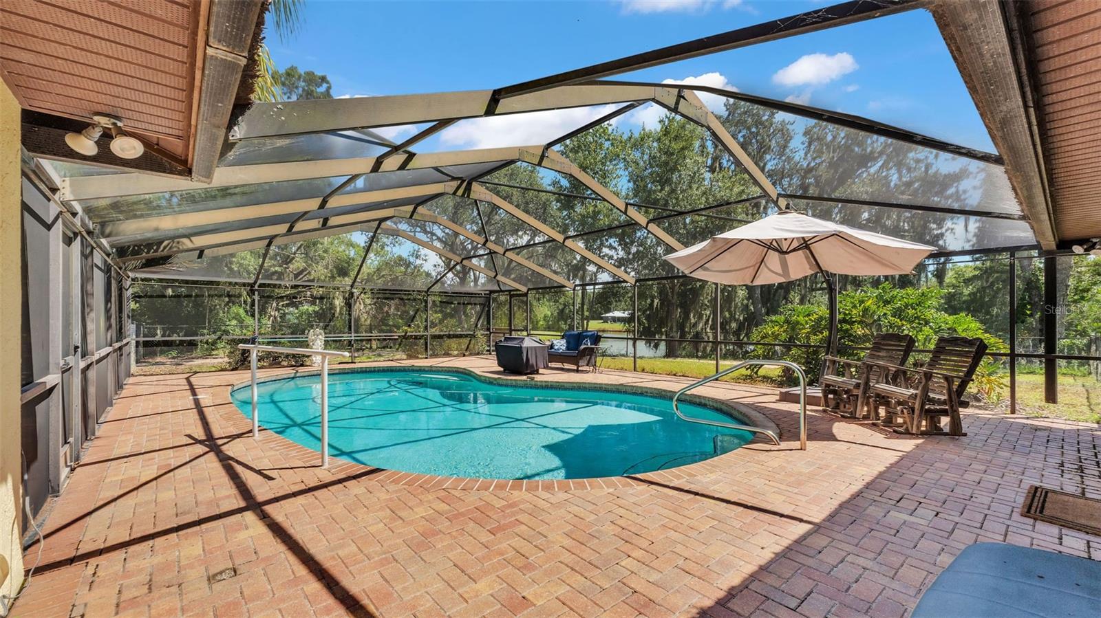 Image 16 of 63 For 1680 Varner Court