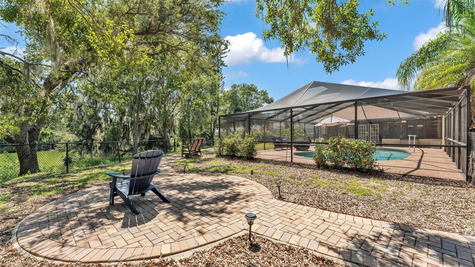 Image 26 of 63 For 1680 Varner Court