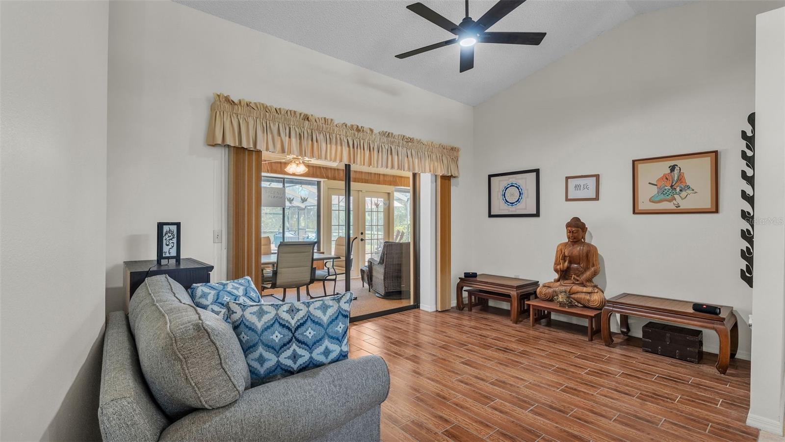 Image 30 of 63 For 1680 Varner Court