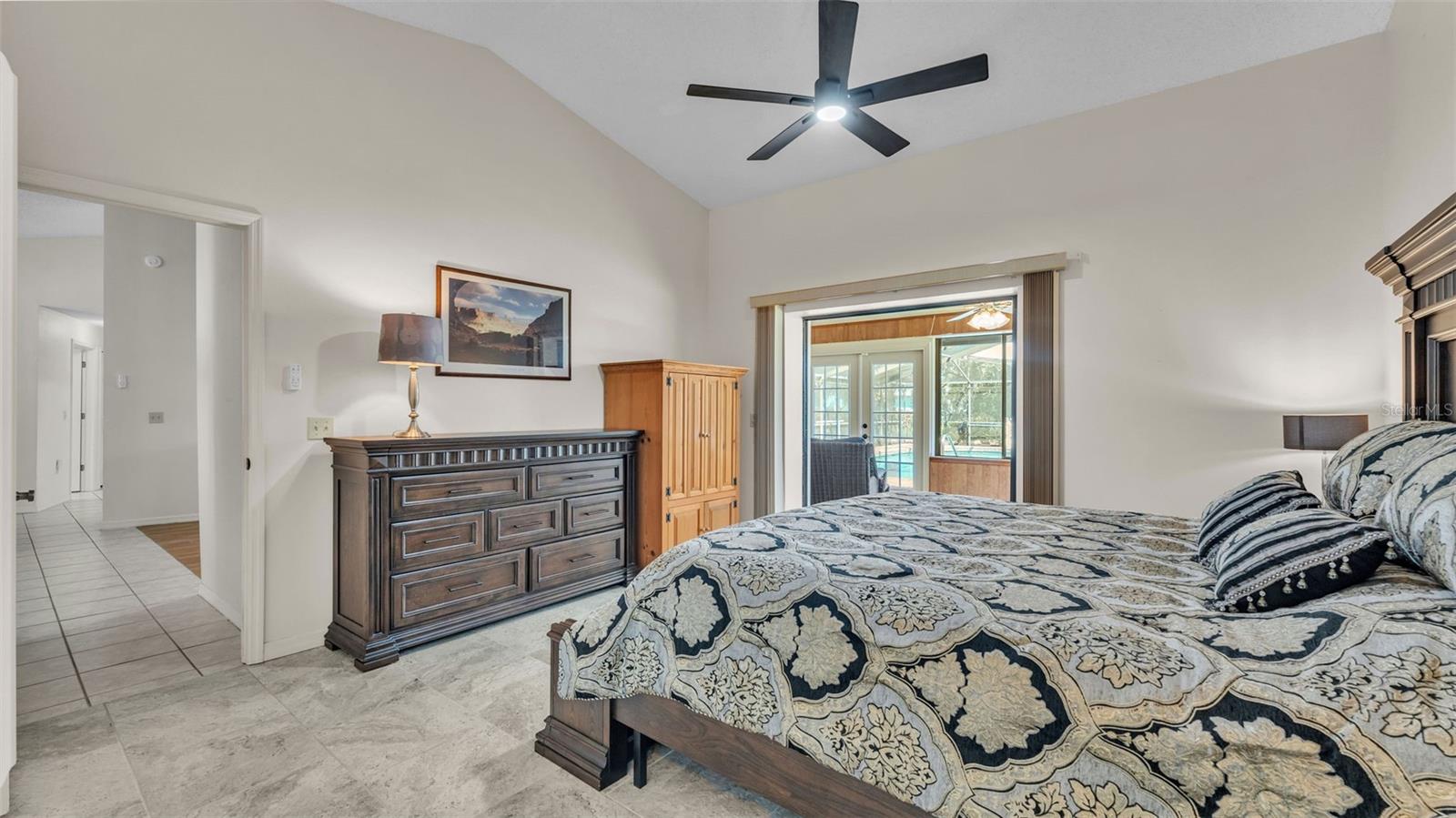 Image 37 of 63 For 1680 Varner Court
