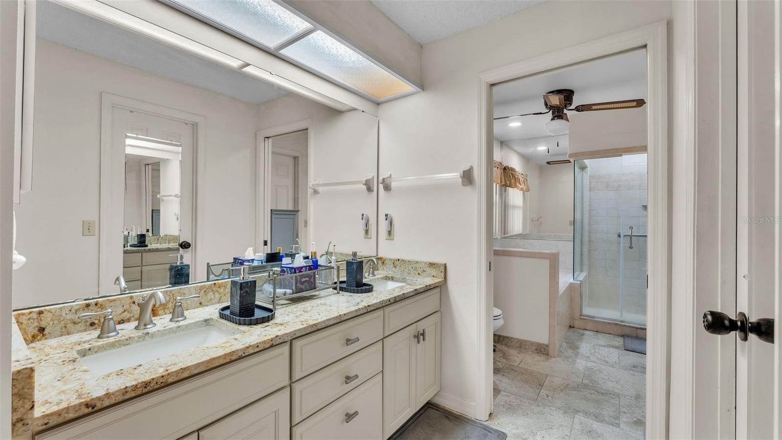 Image 38 of 63 For 1680 Varner Court