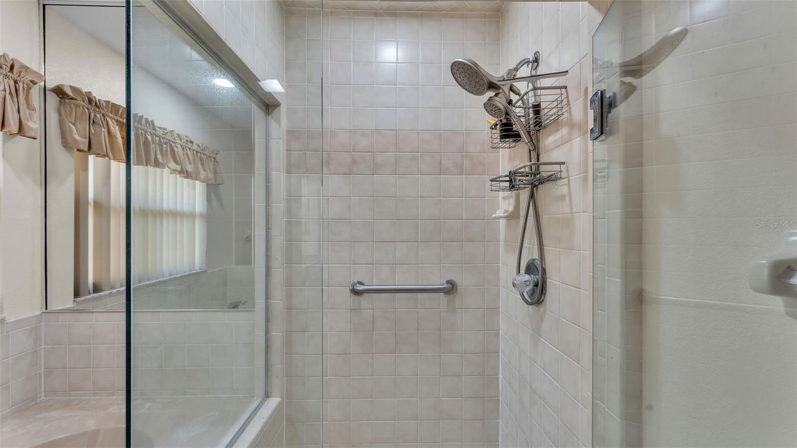 Image 42 of 63 For 1680 Varner Court