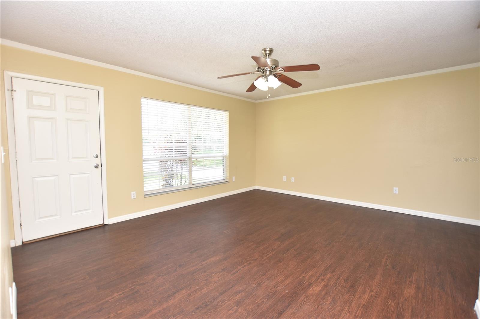 Image 5 of 25 For 4615 San Antonio Drive