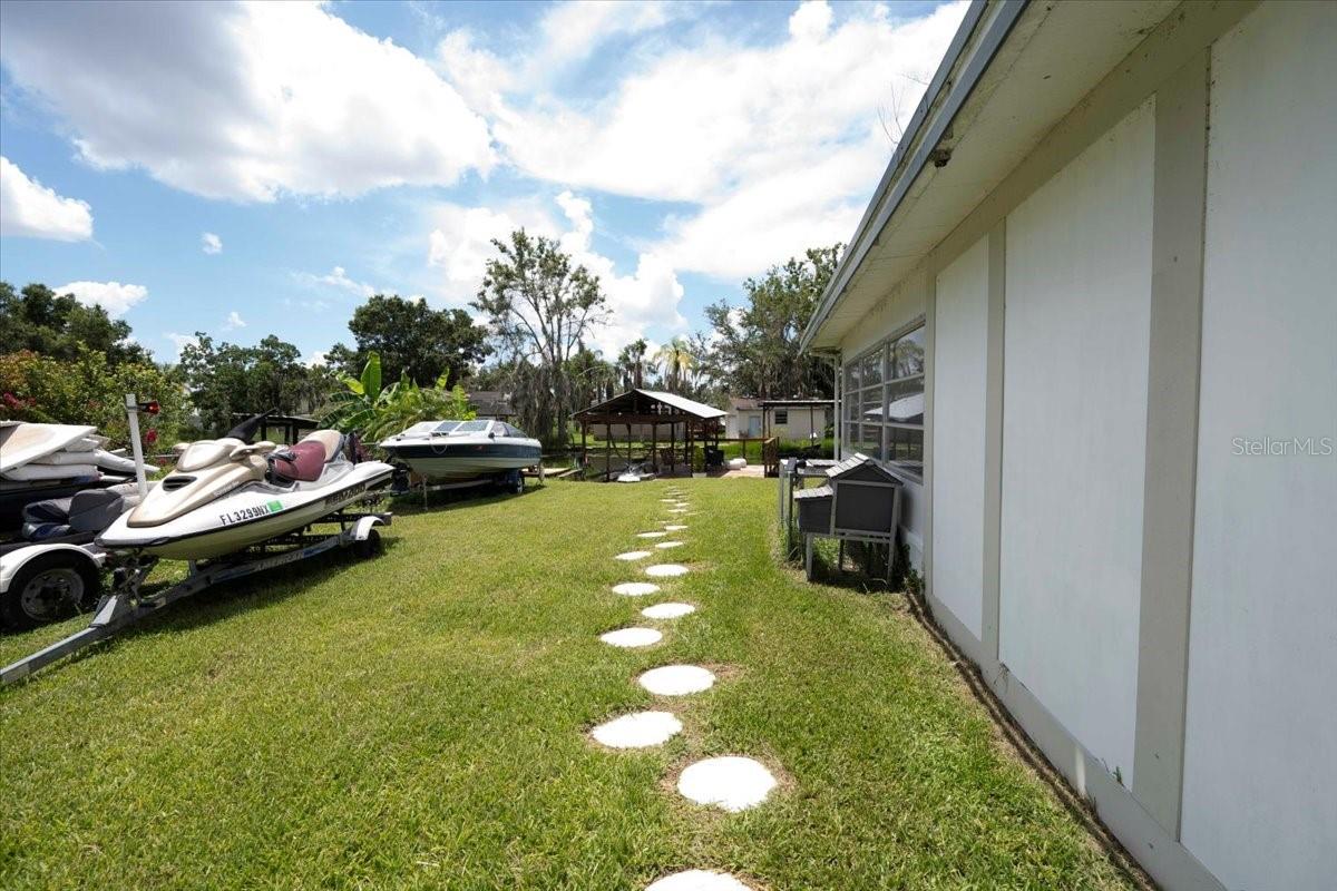 Image 44 of 50 For 2936 Palm Circle