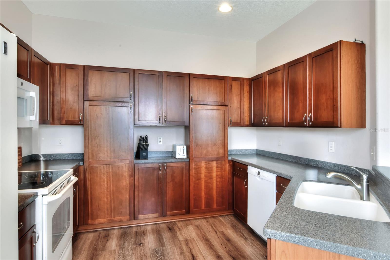 Image 20 of 83 For 3903 Serenade Lane