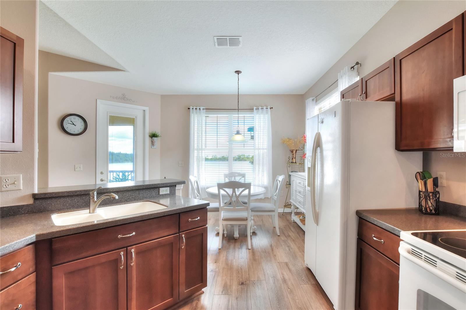 Image 23 of 83 For 3903 Serenade Lane
