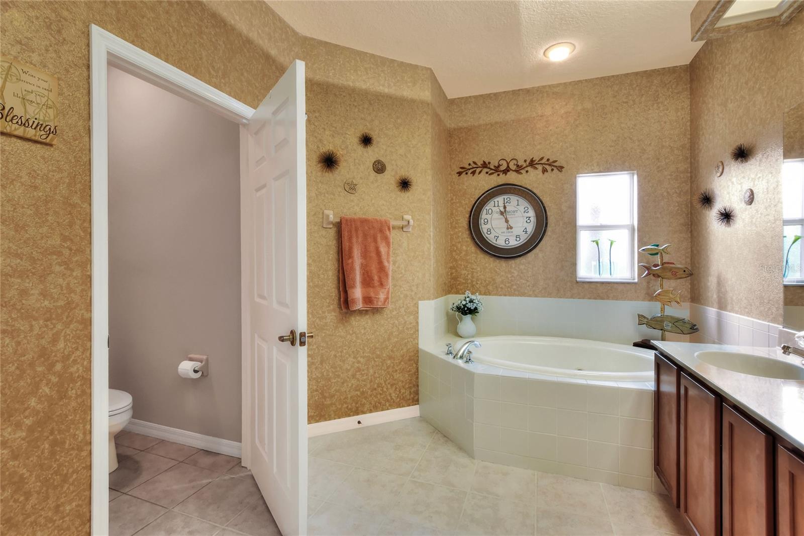 Image 34 of 83 For 3903 Serenade Lane