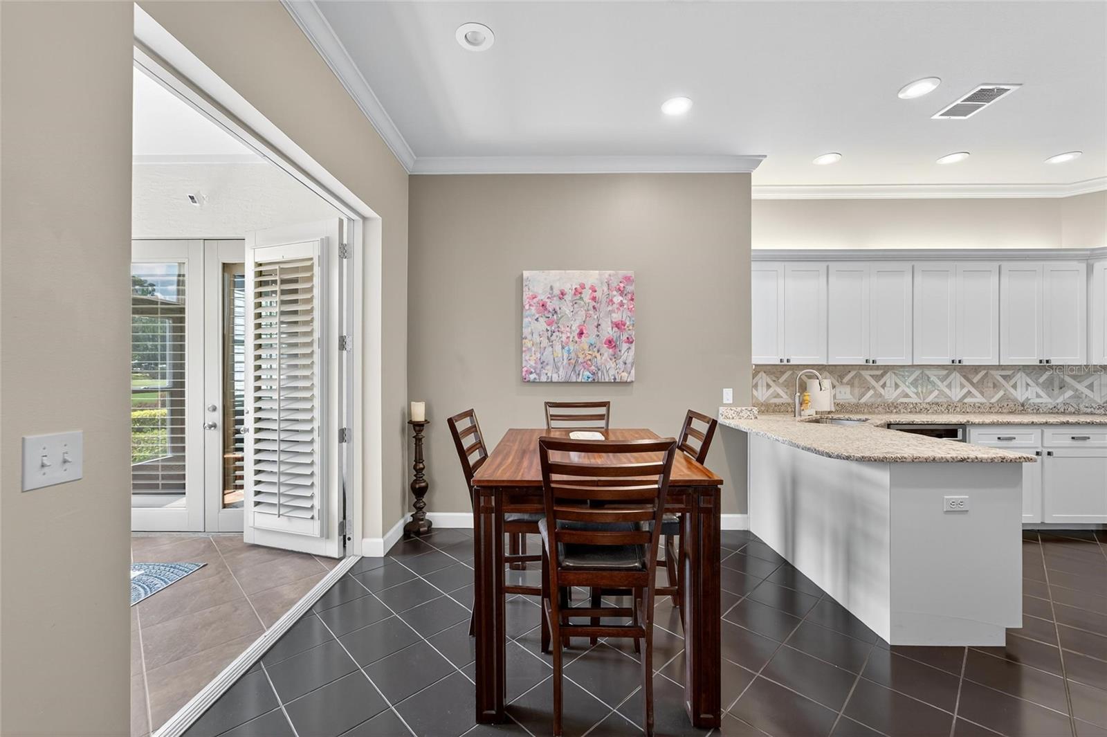 Image 12 of 94 For 2718 Prestwick Drive