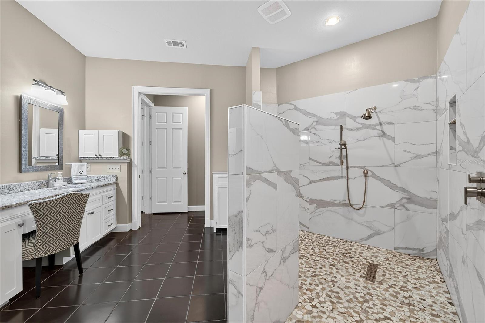 Image 30 of 94 For 2718 Prestwick Drive