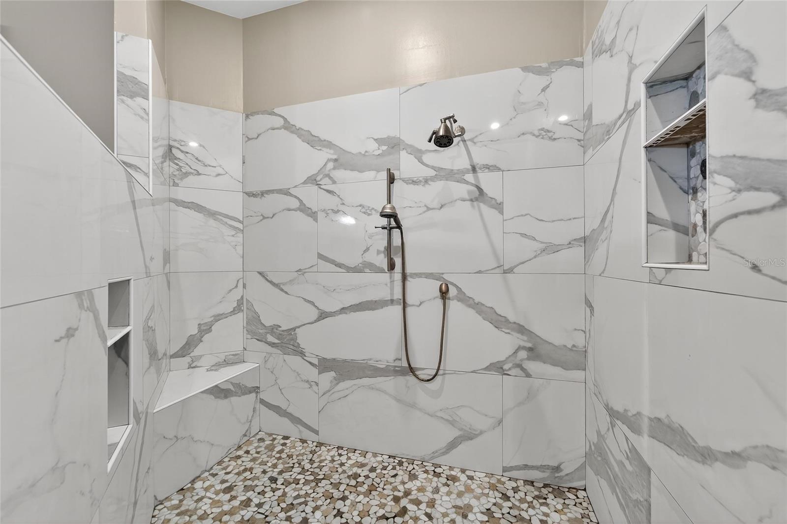 Image 35 of 94 For 2718 Prestwick Drive