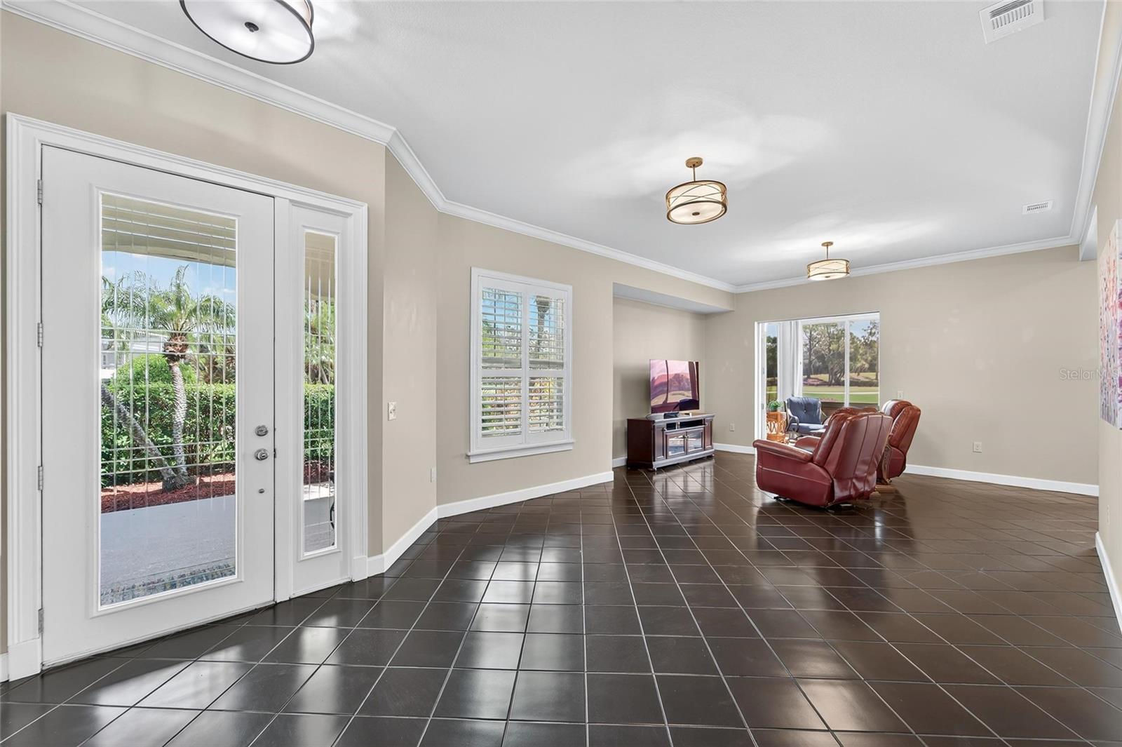 Image 8 of 94 For 2718 Prestwick Drive