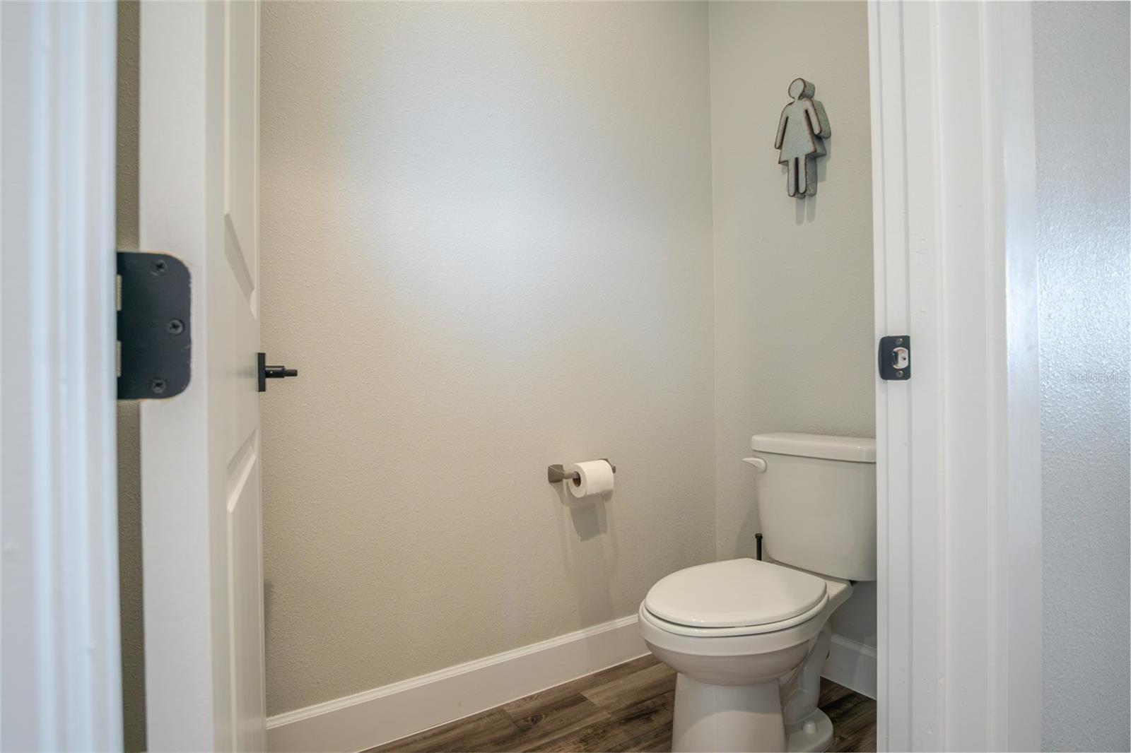 Image 32 of 76 For 1153 Enclave Court