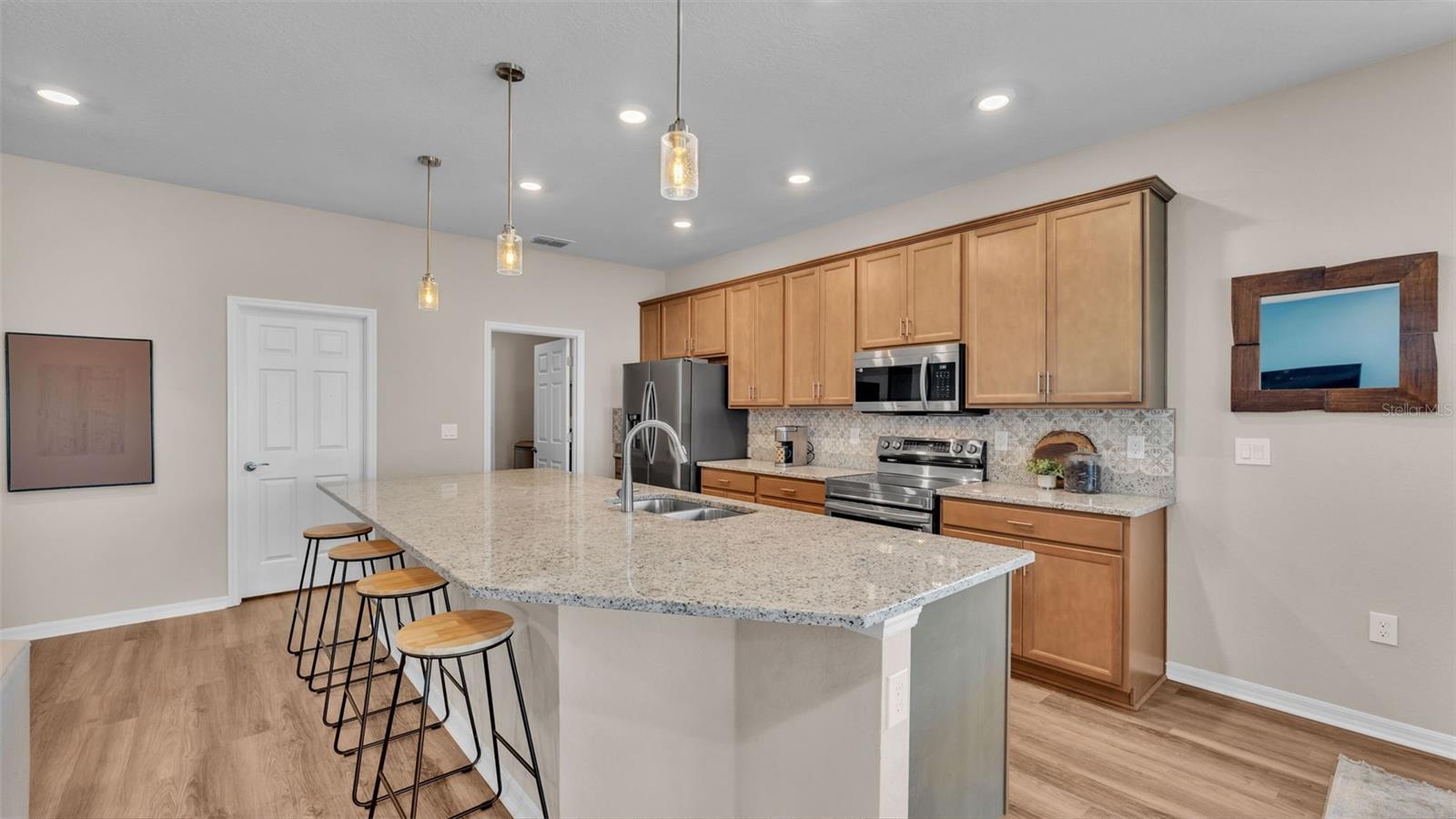 Image 10 of 43 For 1222 Cascade Drive