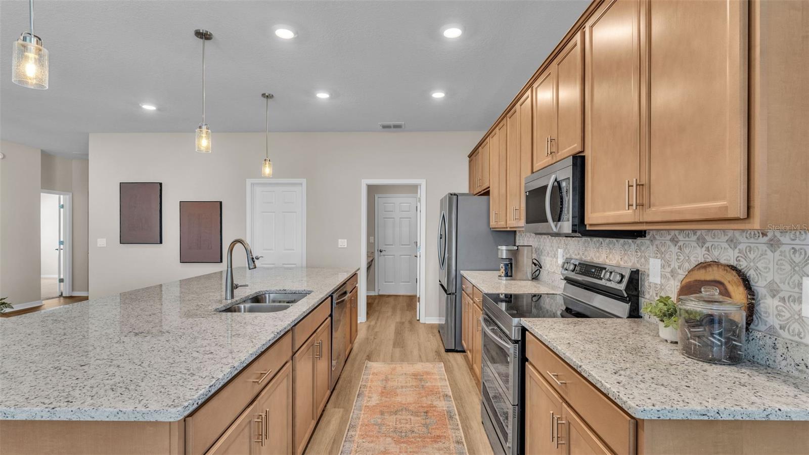 Image 11 of 43 For 1222 Cascade Drive