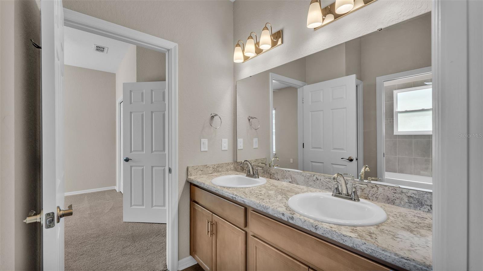 Image 25 of 43 For 1222 Cascade Drive