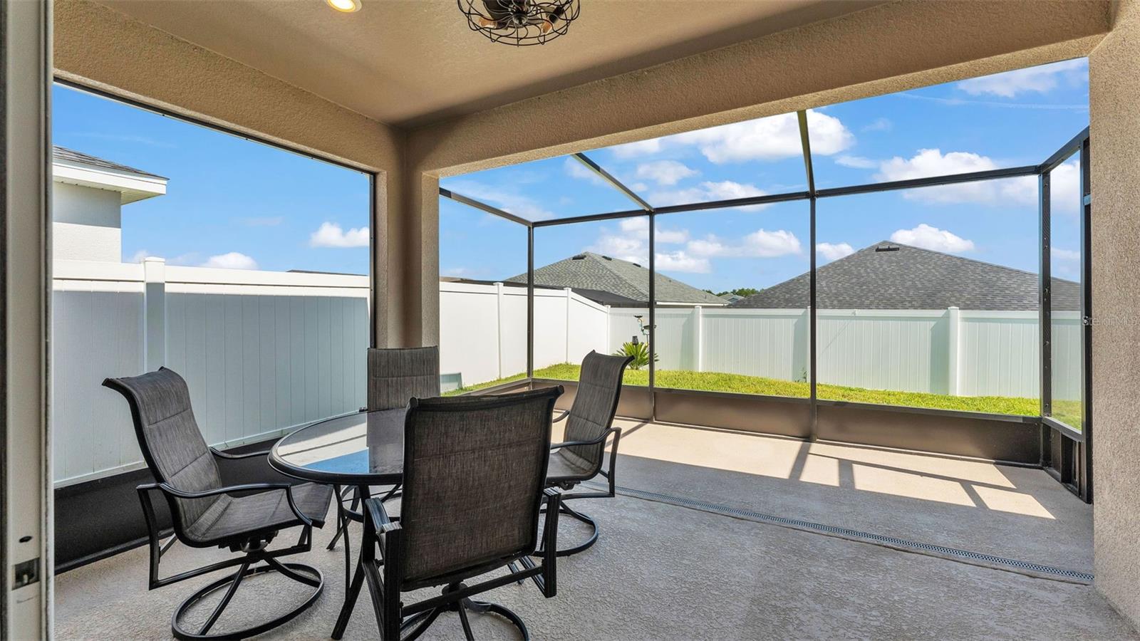 Image 33 of 43 For 1222 Cascade Drive