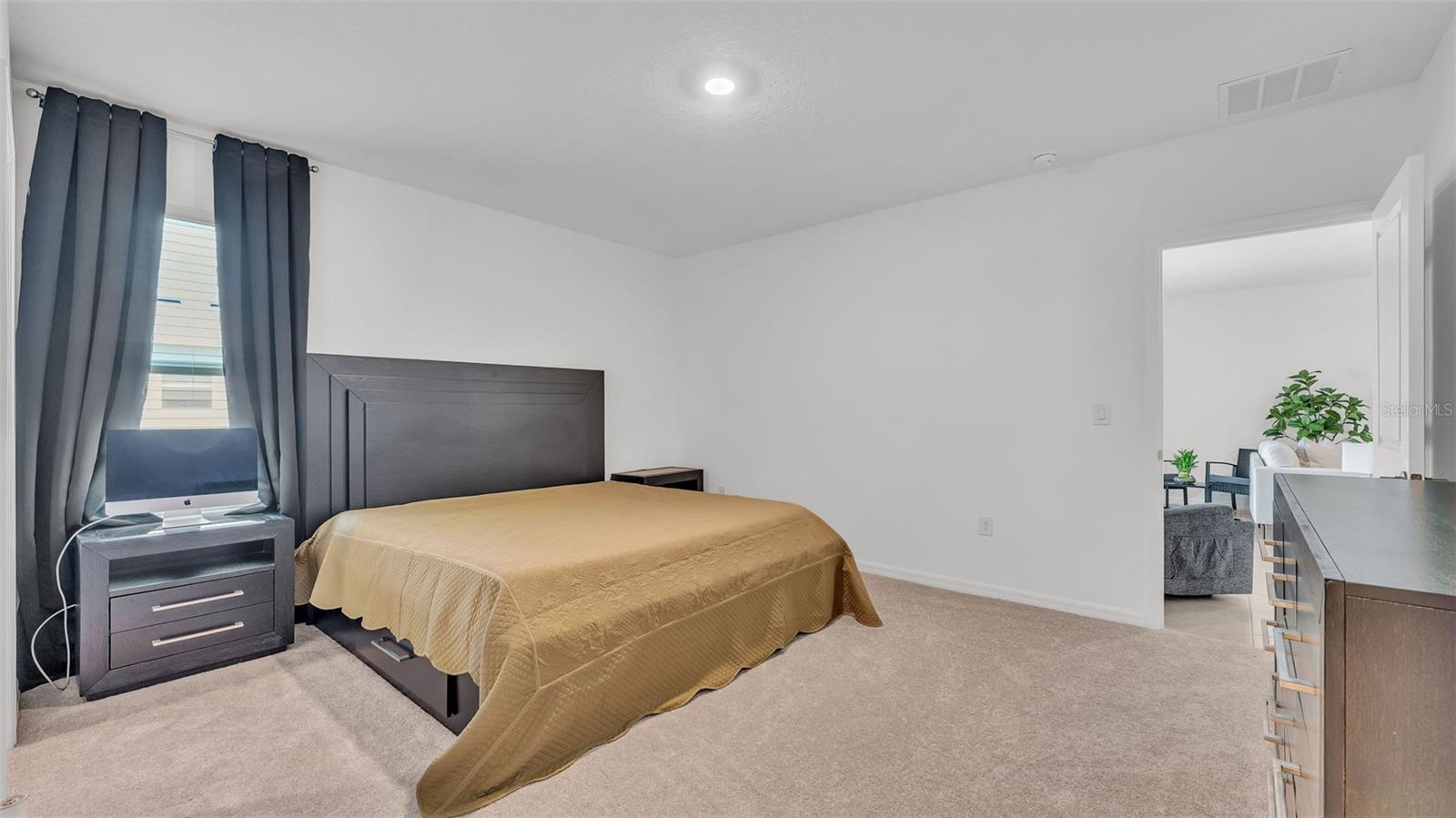 Image 14 of 45 For 4434 Petunia Street