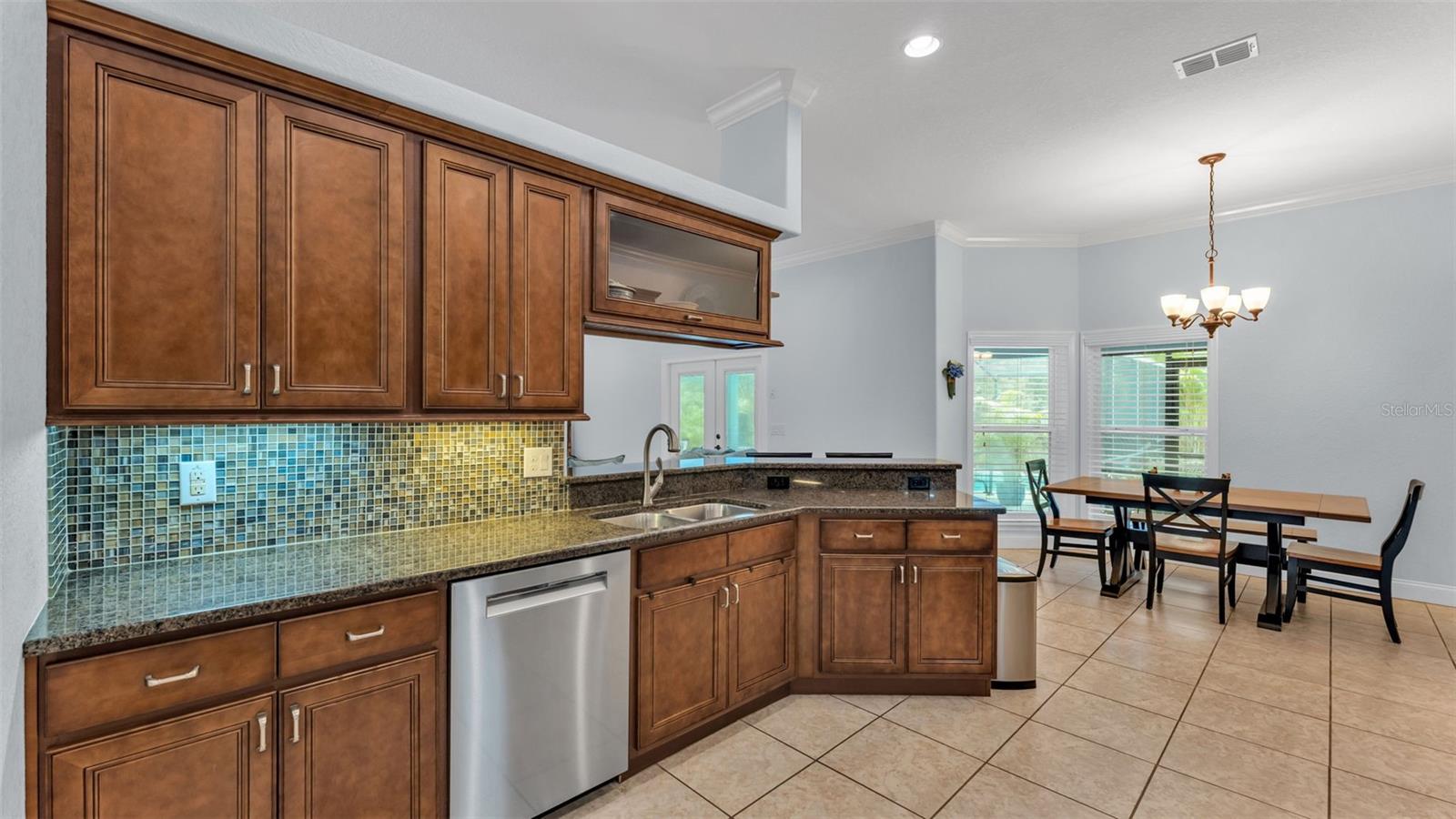 Image 12 of 59 For 2514 Deerbrook Drive