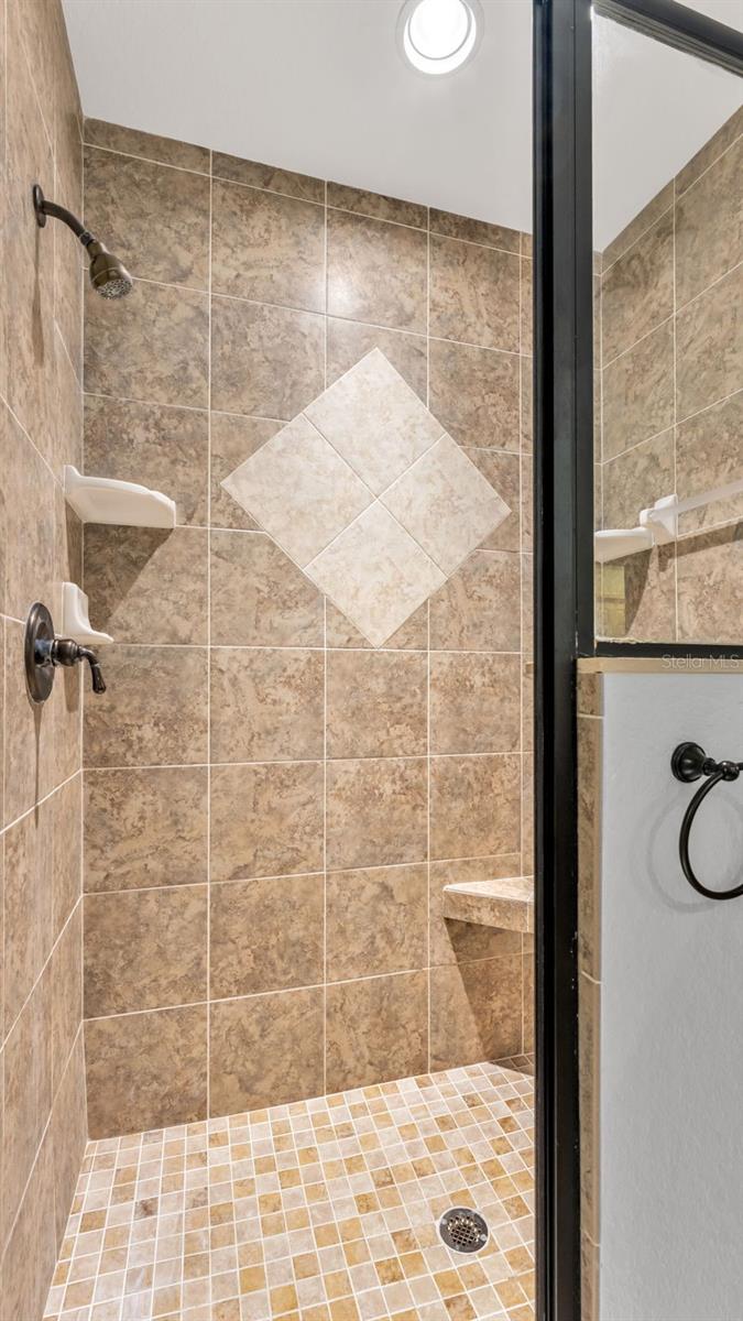 Image 24 of 59 For 2514 Deerbrook Drive