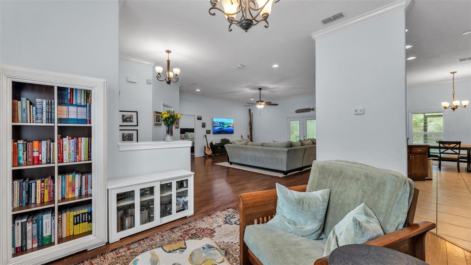 Image 29 of 59 For 2514 Deerbrook Drive