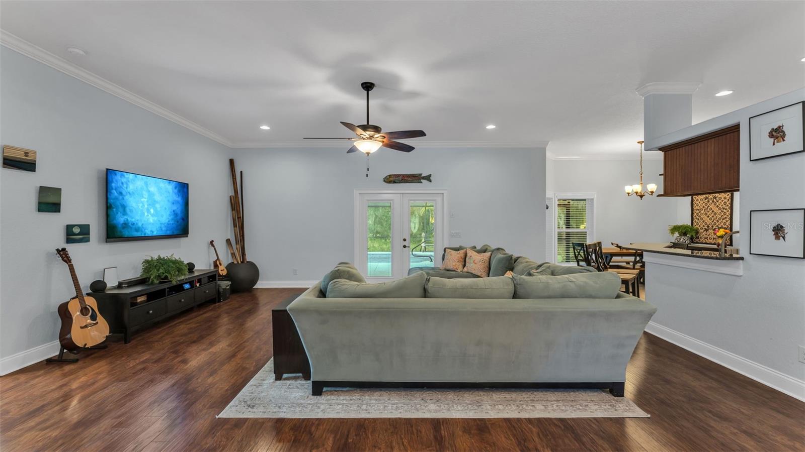 Image 5 of 59 For 2514 Deerbrook Drive