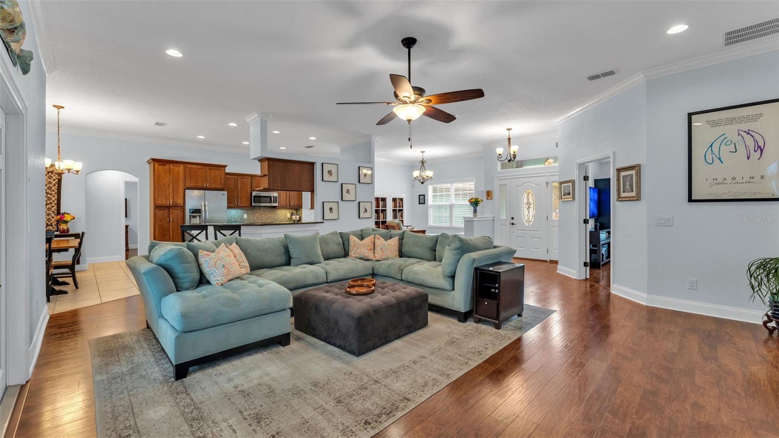 Image 6 of 59 For 2514 Deerbrook Drive