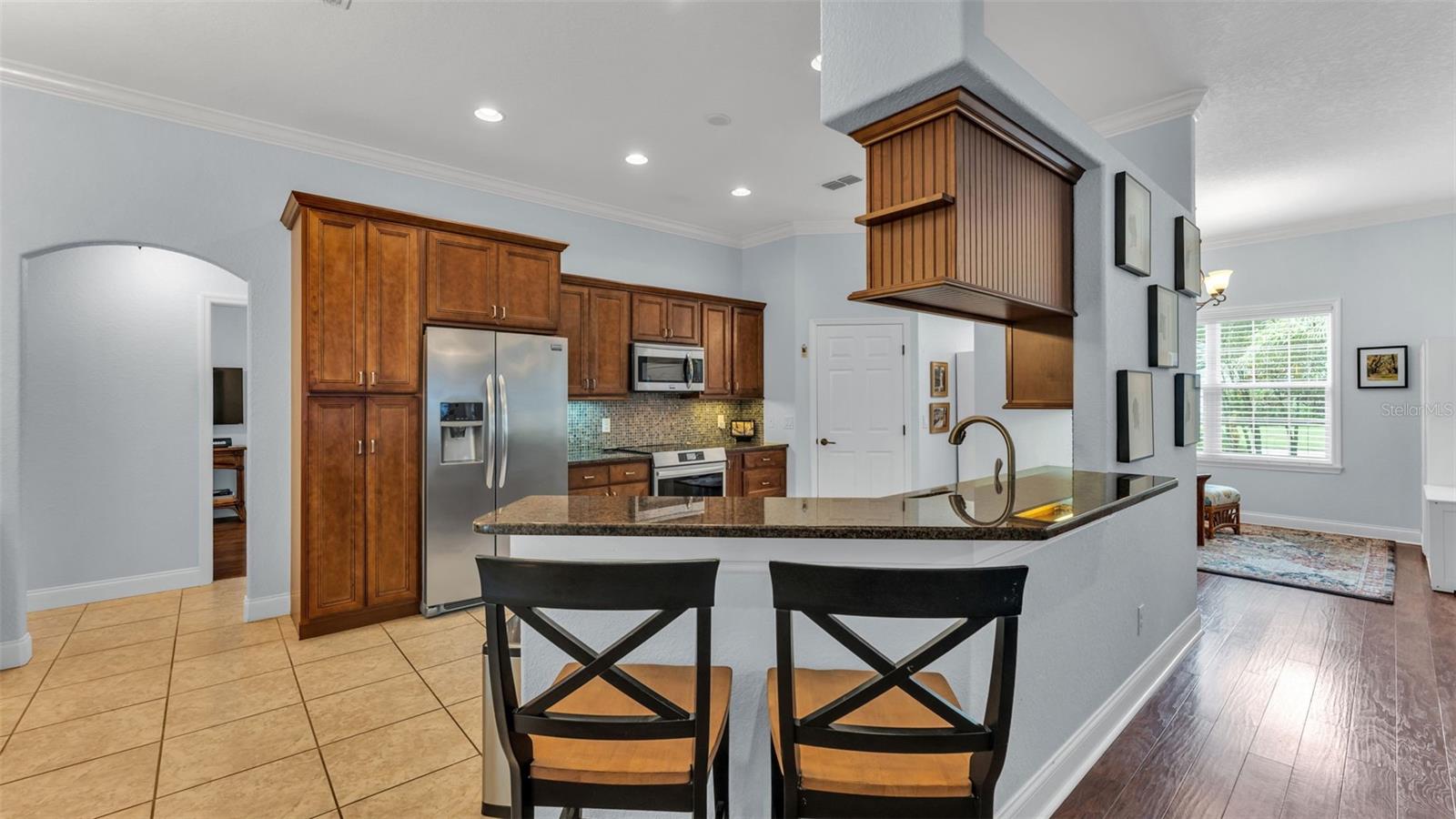 Image 7 of 59 For 2514 Deerbrook Drive