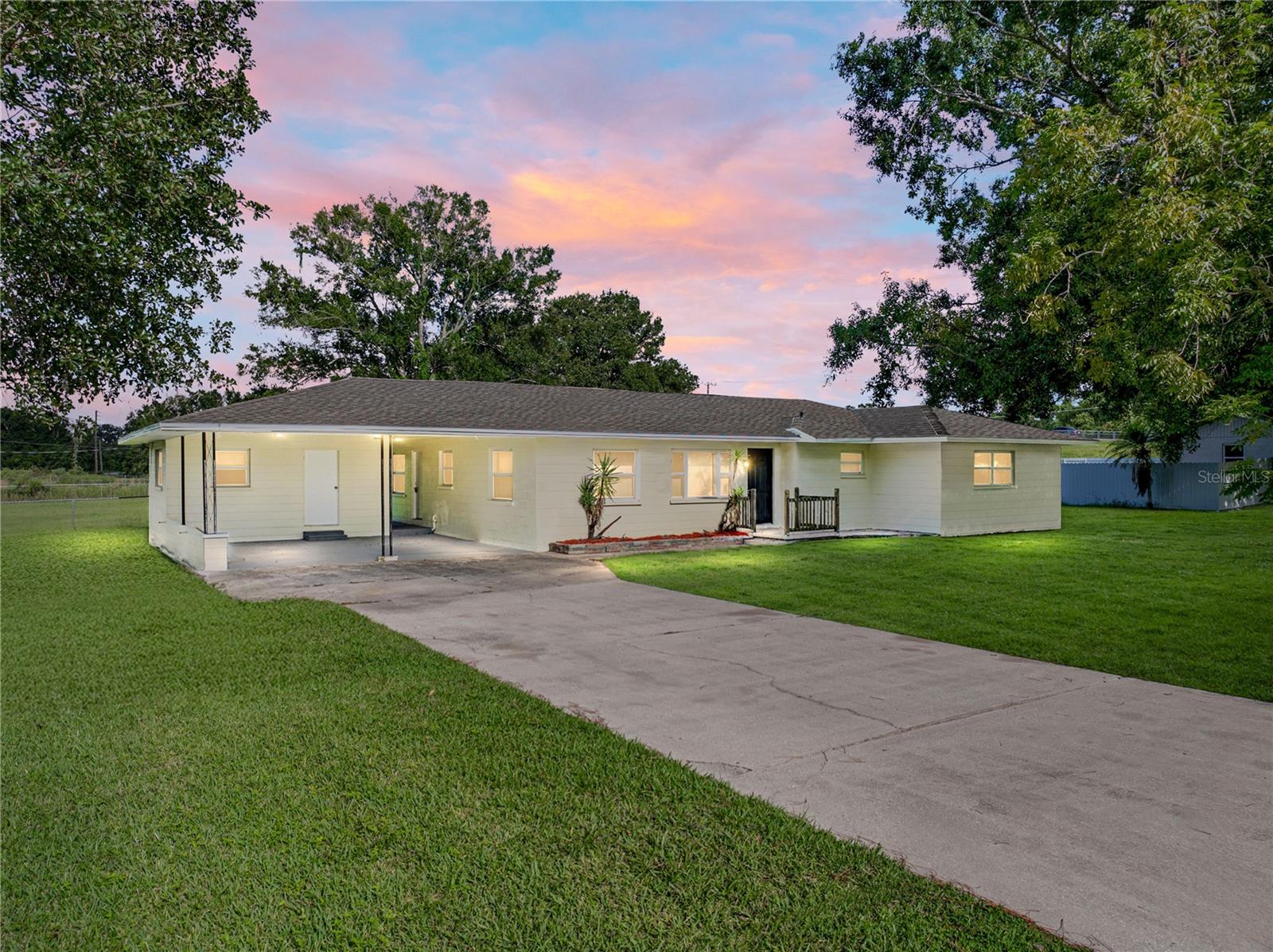 Details for 1015 Sutton Road, LAKELAND, FL 33810