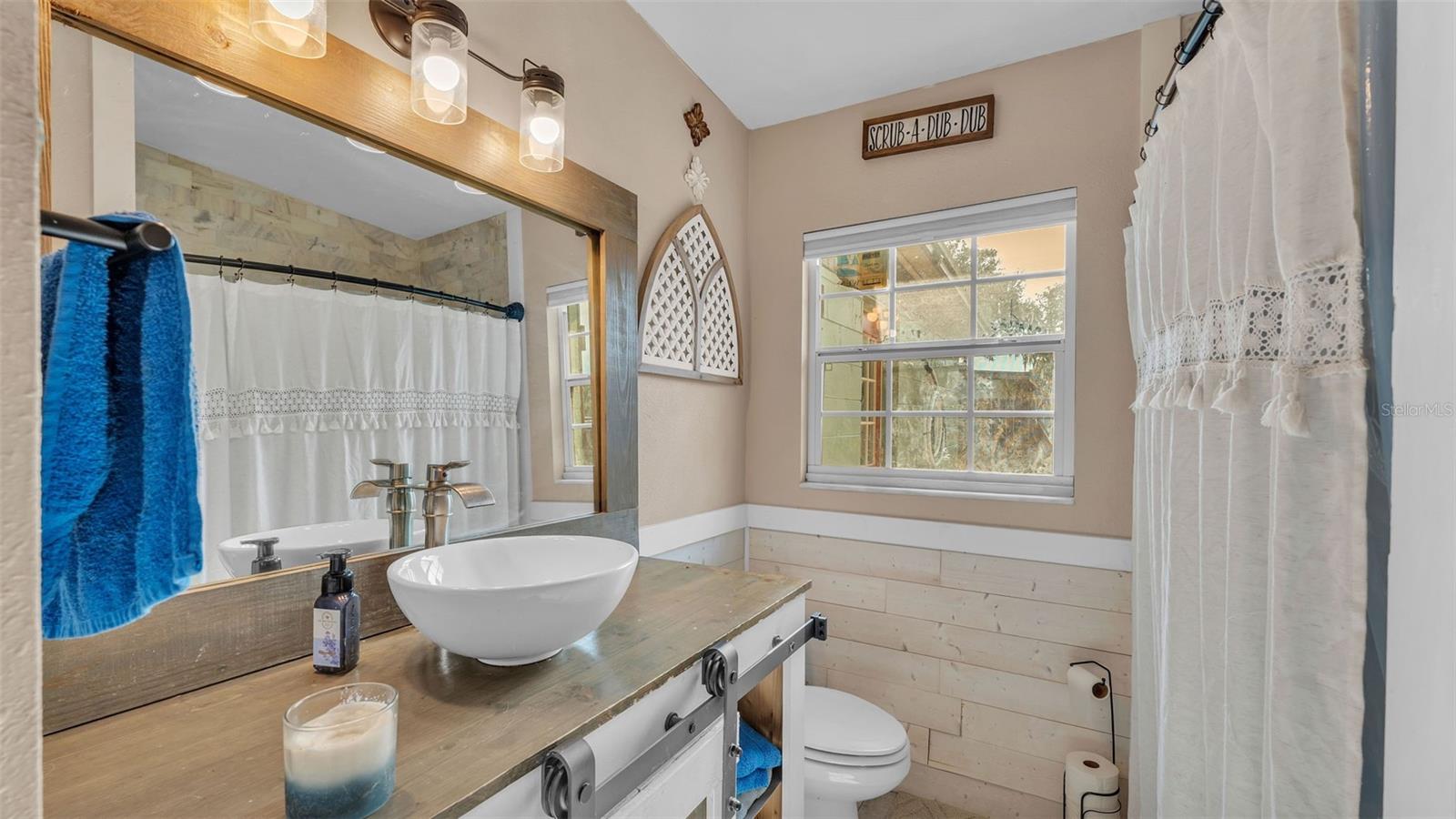 Image 21 of 31 For 740 Bearcreek Drive