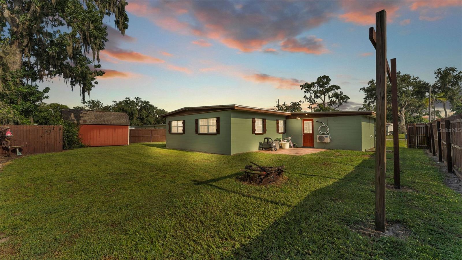 Image 3 of 31 For 740 Bearcreek Drive