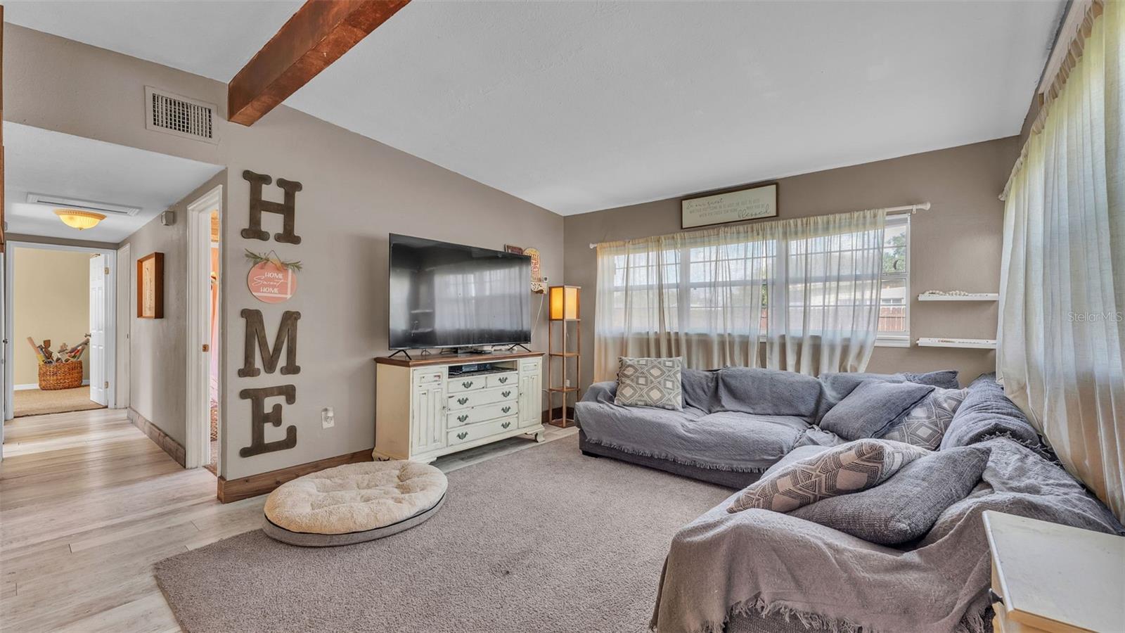 Image 4 of 31 For 740 Bearcreek Drive