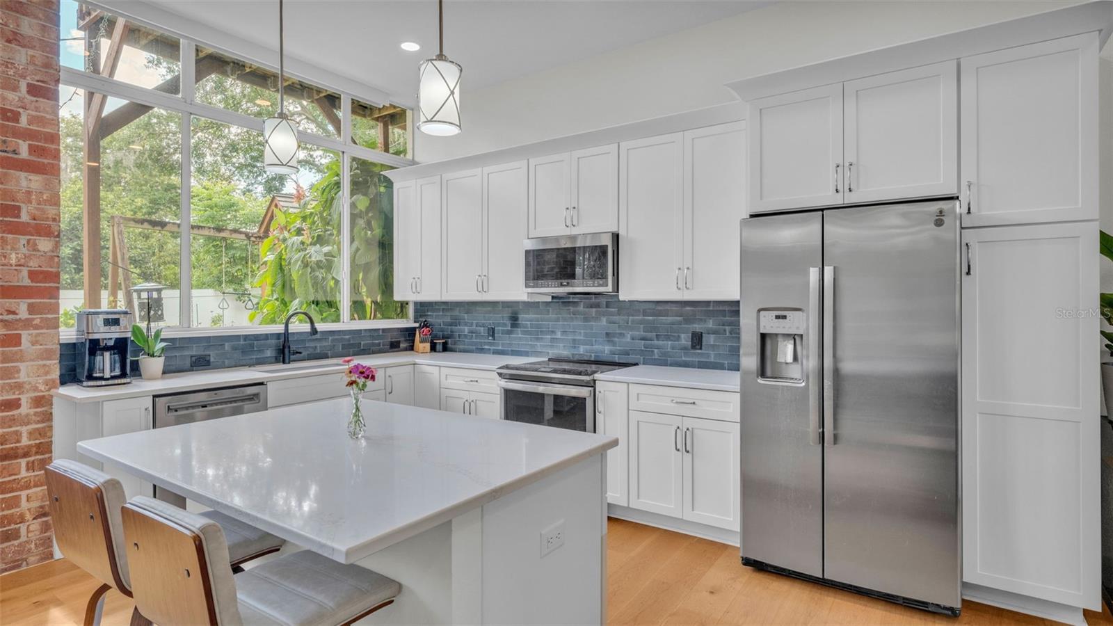 Image 10 of 62 For 709 Dogwood Lane