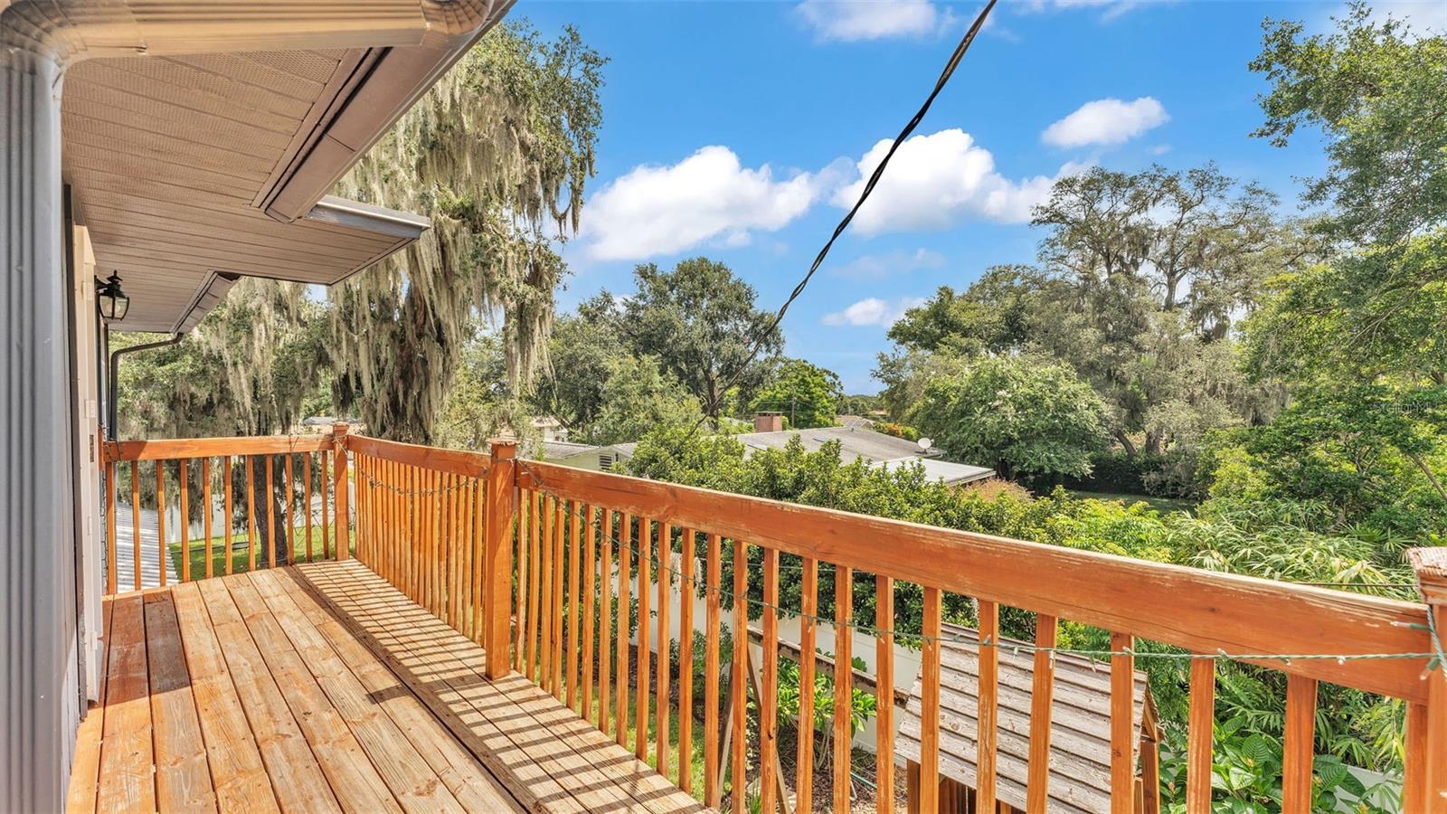 Image 38 of 62 For 709 Dogwood Lane