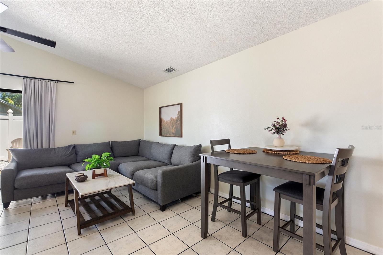 Image 13 of 27 For 6308 Highland Gardens Court