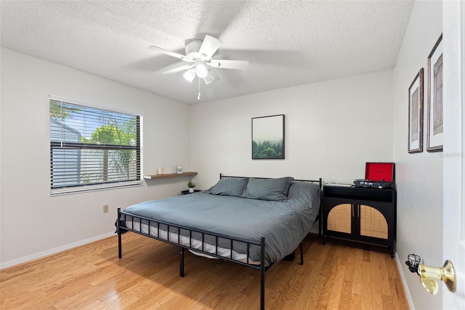 Image 25 of 27 For 6308 Highland Gardens Court