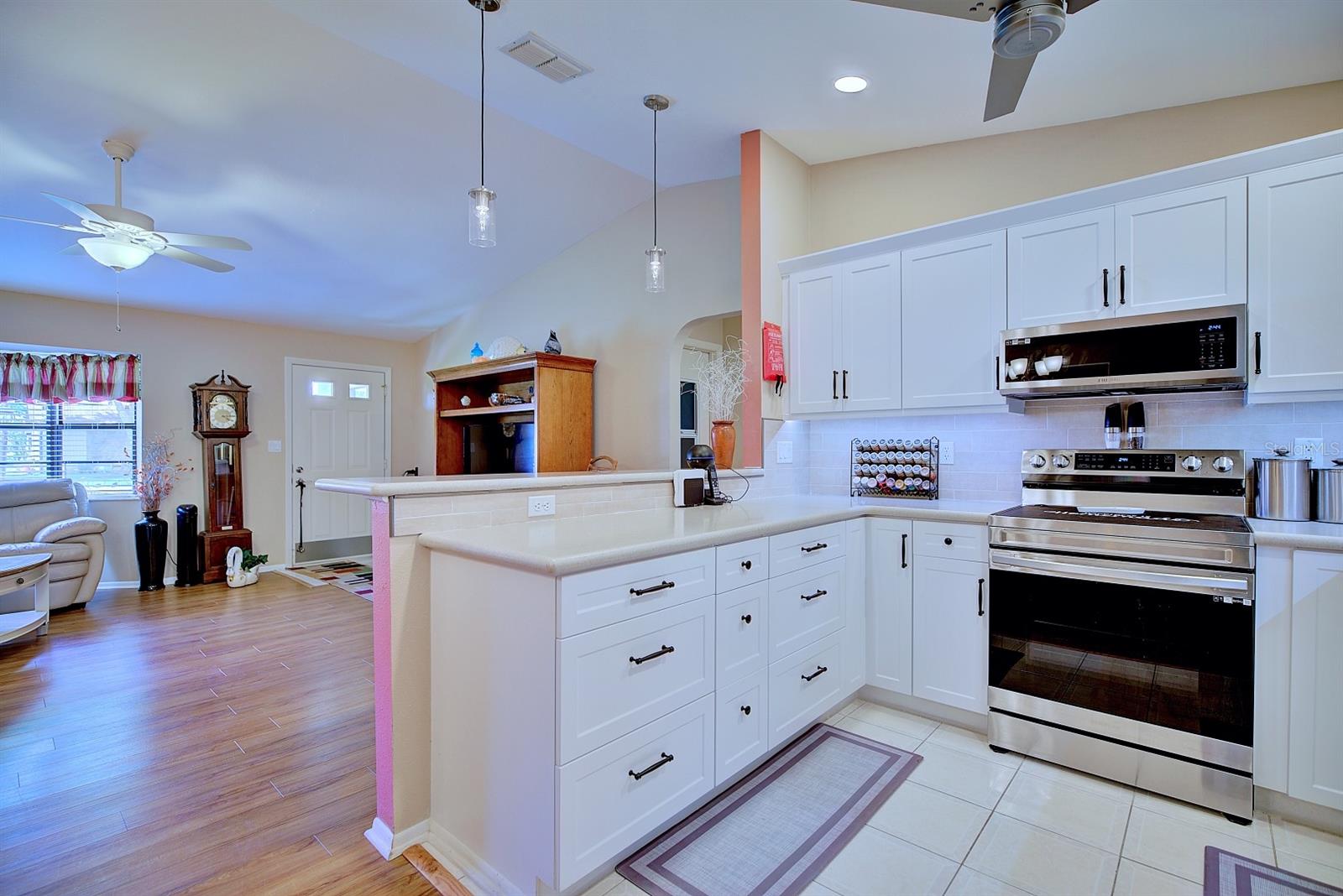 Image 10 of 42 For 3726 Sunbird Circle