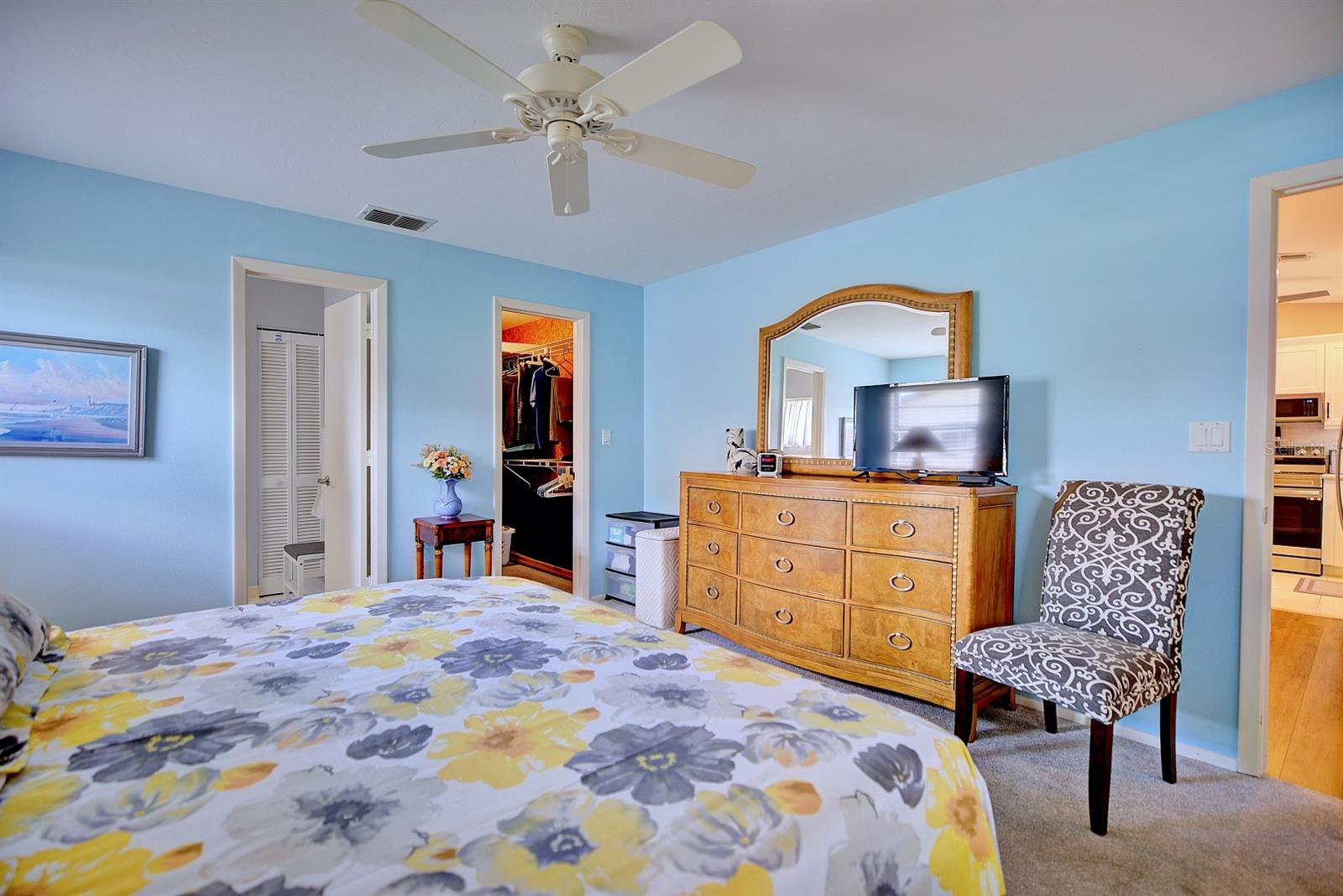 Image 21 of 42 For 3726 Sunbird Circle