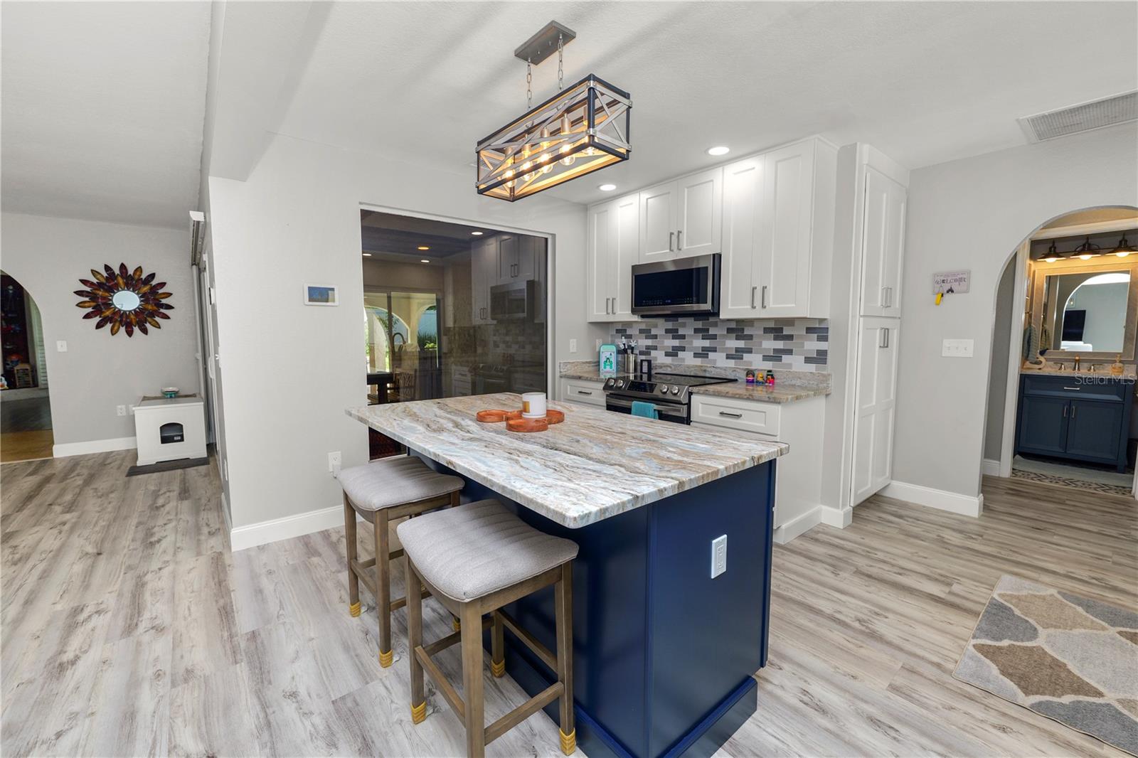 Image 25 of 81 For 5810 Oakmont Lane
