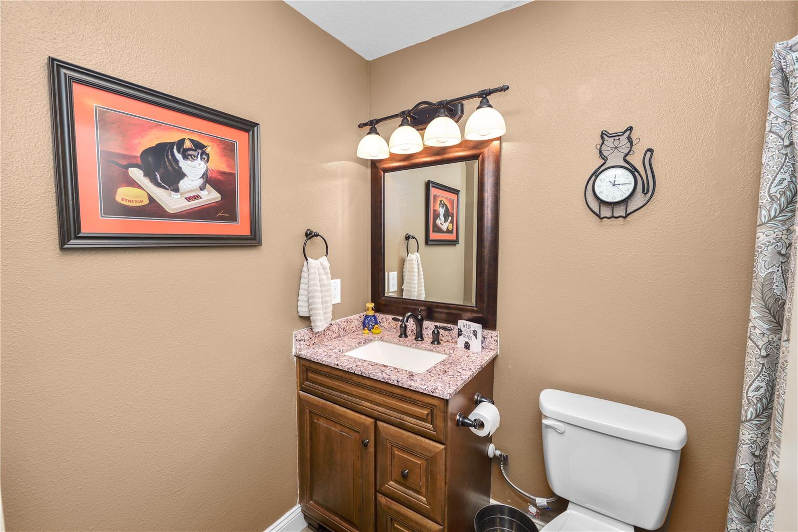 Image 41 of 81 For 5810 Oakmont Lane