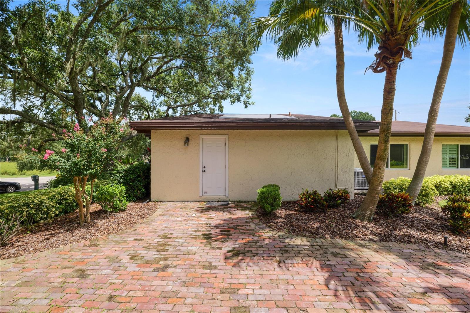 Image 69 of 81 For 5810 Oakmont Lane